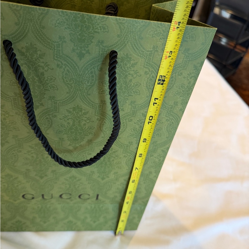 Gucci Gift Bag - Picture 8 of 9
